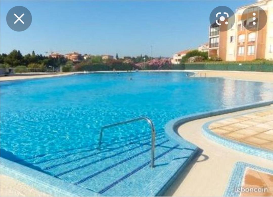 Appartement Au Lagon Bleu A Frejus, Garage, Tennis & Piscine 1200 M2 Екстер'єр фото