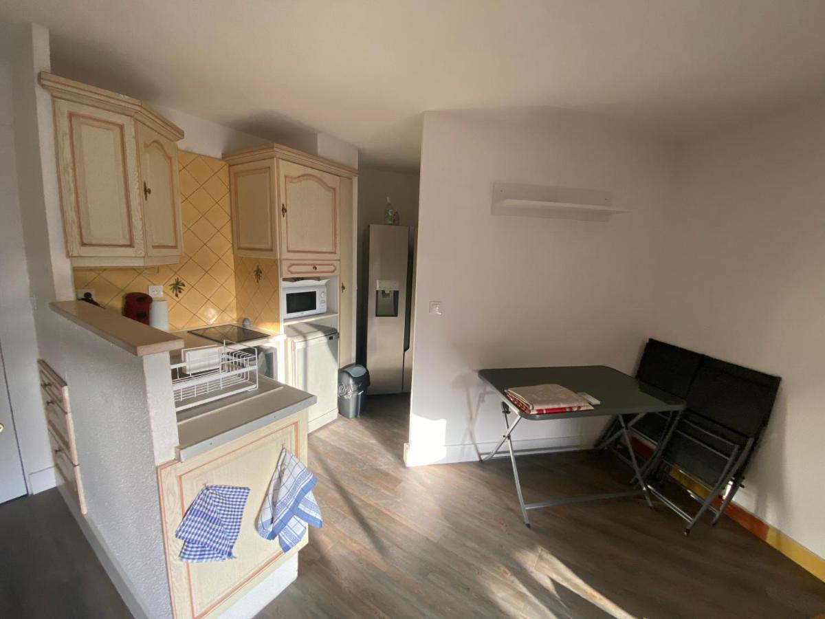 Appartement Au Lagon Bleu A Frejus, Garage, Tennis & Piscine 1200 M2 Екстер'єр фото
